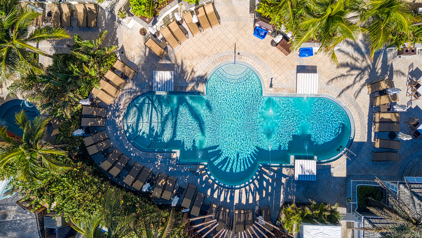 Kimpton Vero Beach Hotel & Spa pool and pool deck aerial view