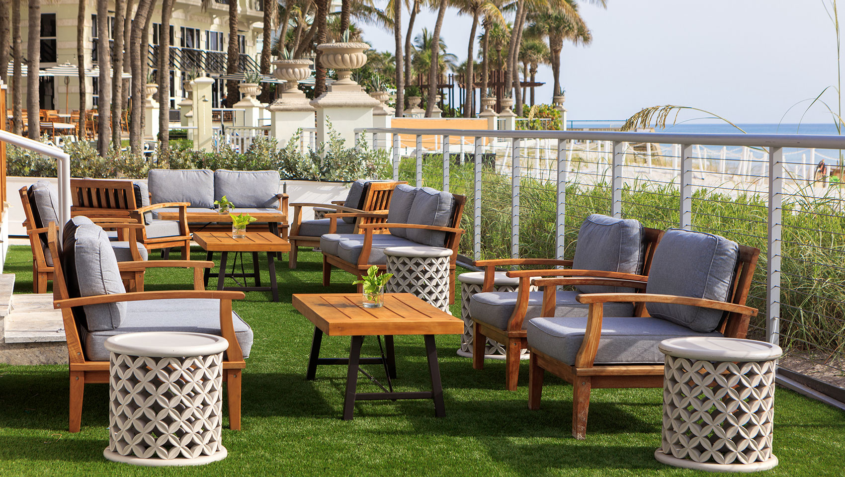 Heaton’s Reef Outdoor Patio