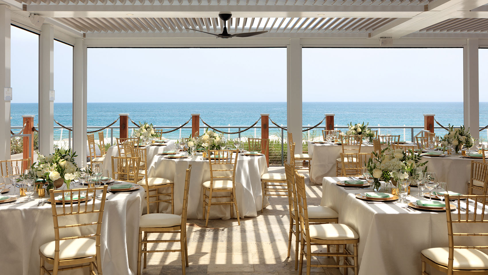 Oceanfront Dining at Heaton’s Reef