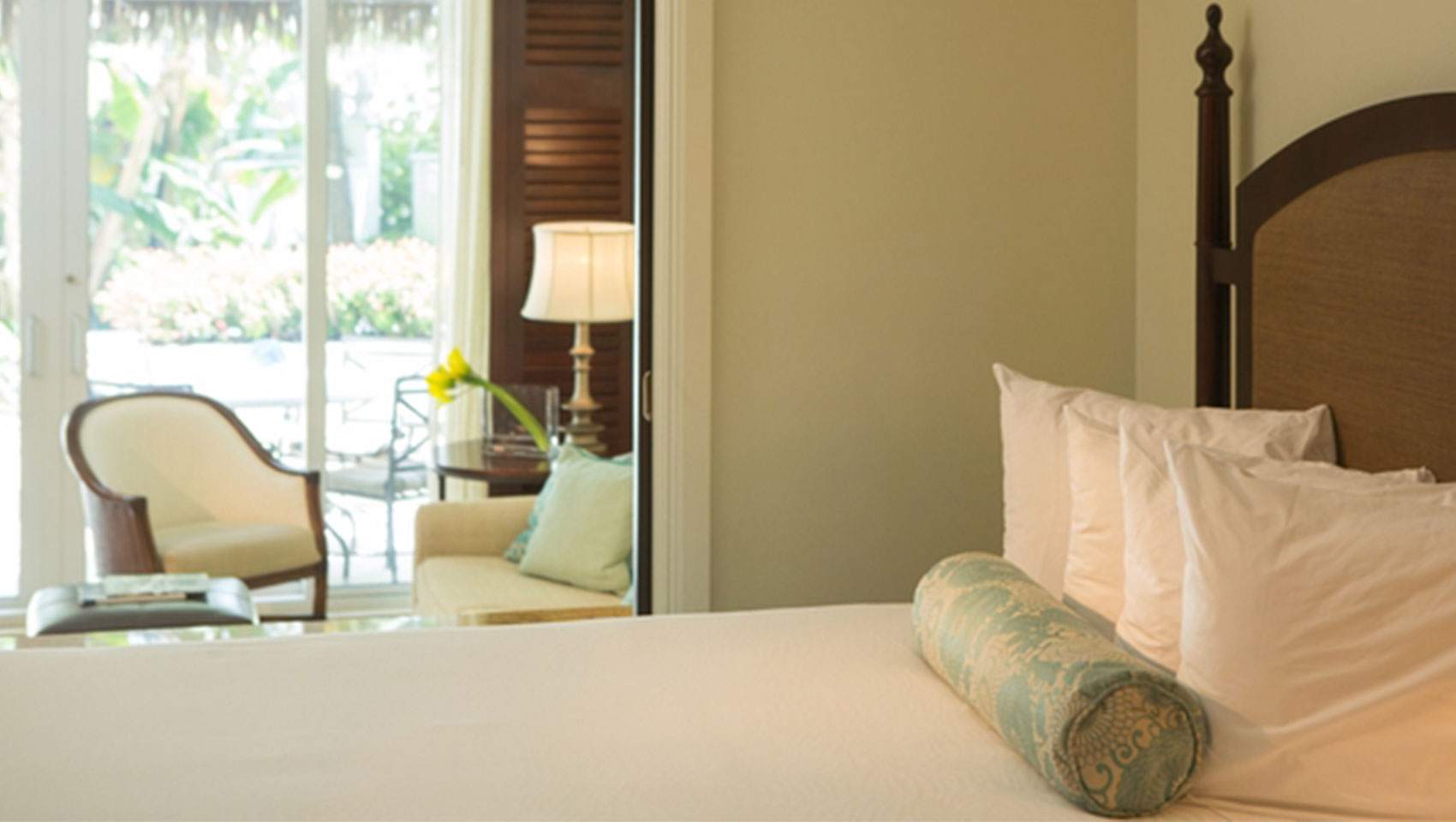 Kimpton Vero Beach Hotel & Spa guest room